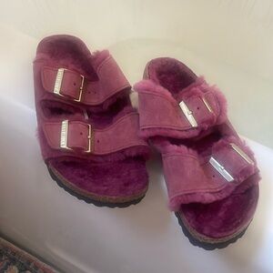 Birkenstock Arizona Shearling Burgundy Suede Fur Sandals 39 euro 8 us